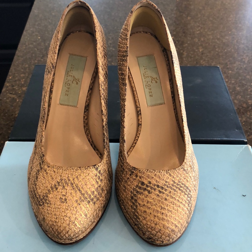 Italian made Designer Julie Lopez platform heels